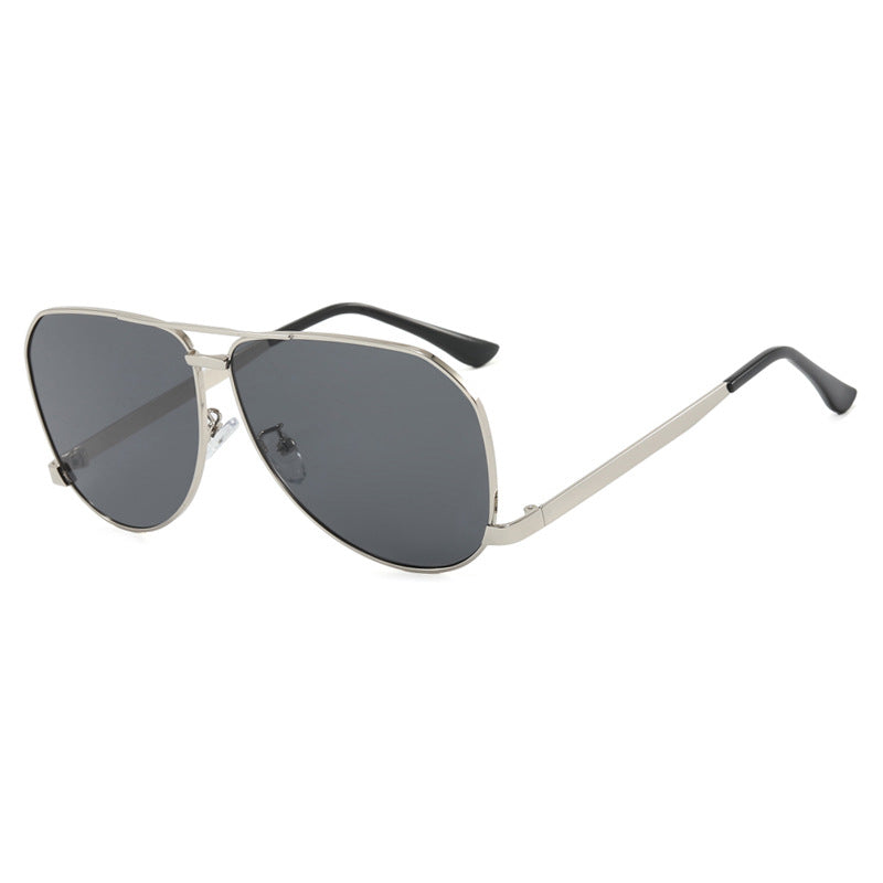 Womens UV-protective Sunglasses
