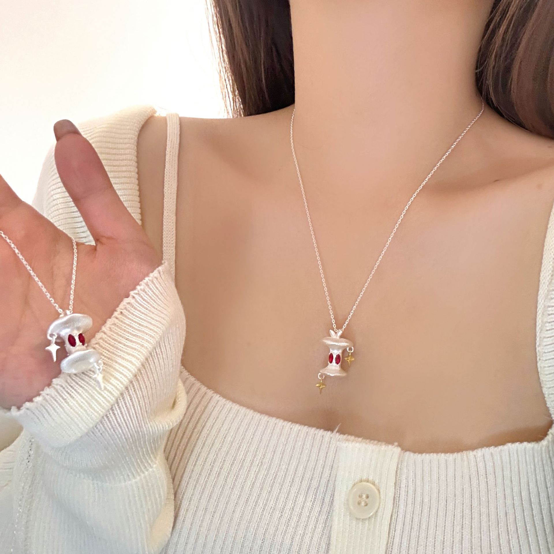 Brushed Pendant Versatile Necklace With Temperament